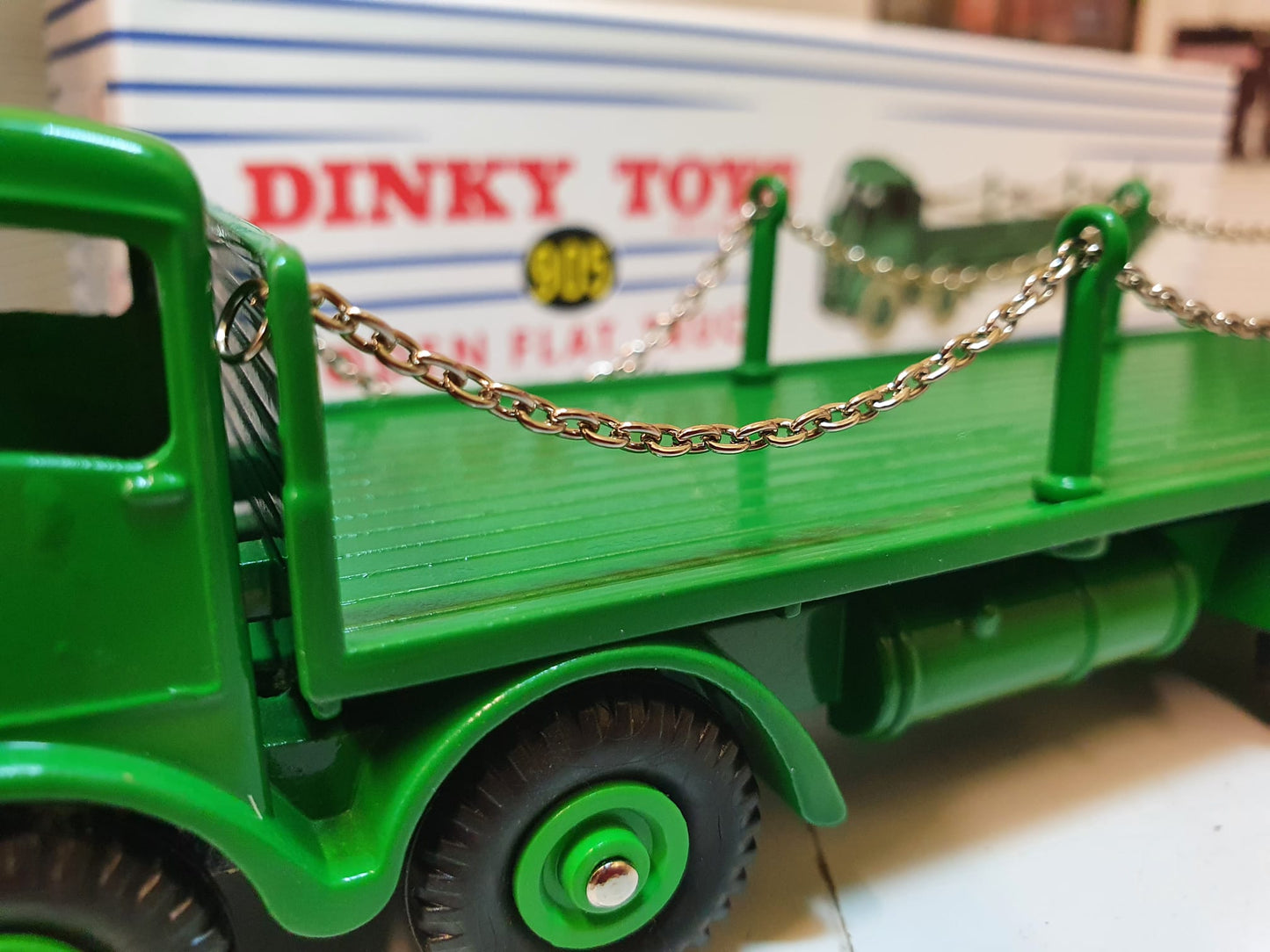 Camion plat Foden #905 Dinky