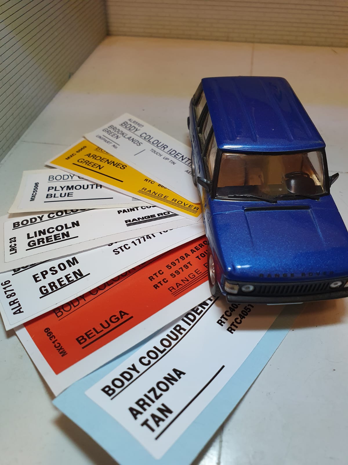 Décalcomanies de code couleur de peinture d'identification de couleur de carrosserie Land Rover 