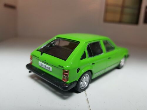 Vauxhall Astra Mk1 Opel Kadett D Green 1979 1:43