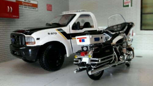 Ford F350 et Harley Davidson Police Maisto 1:24 / 1:27