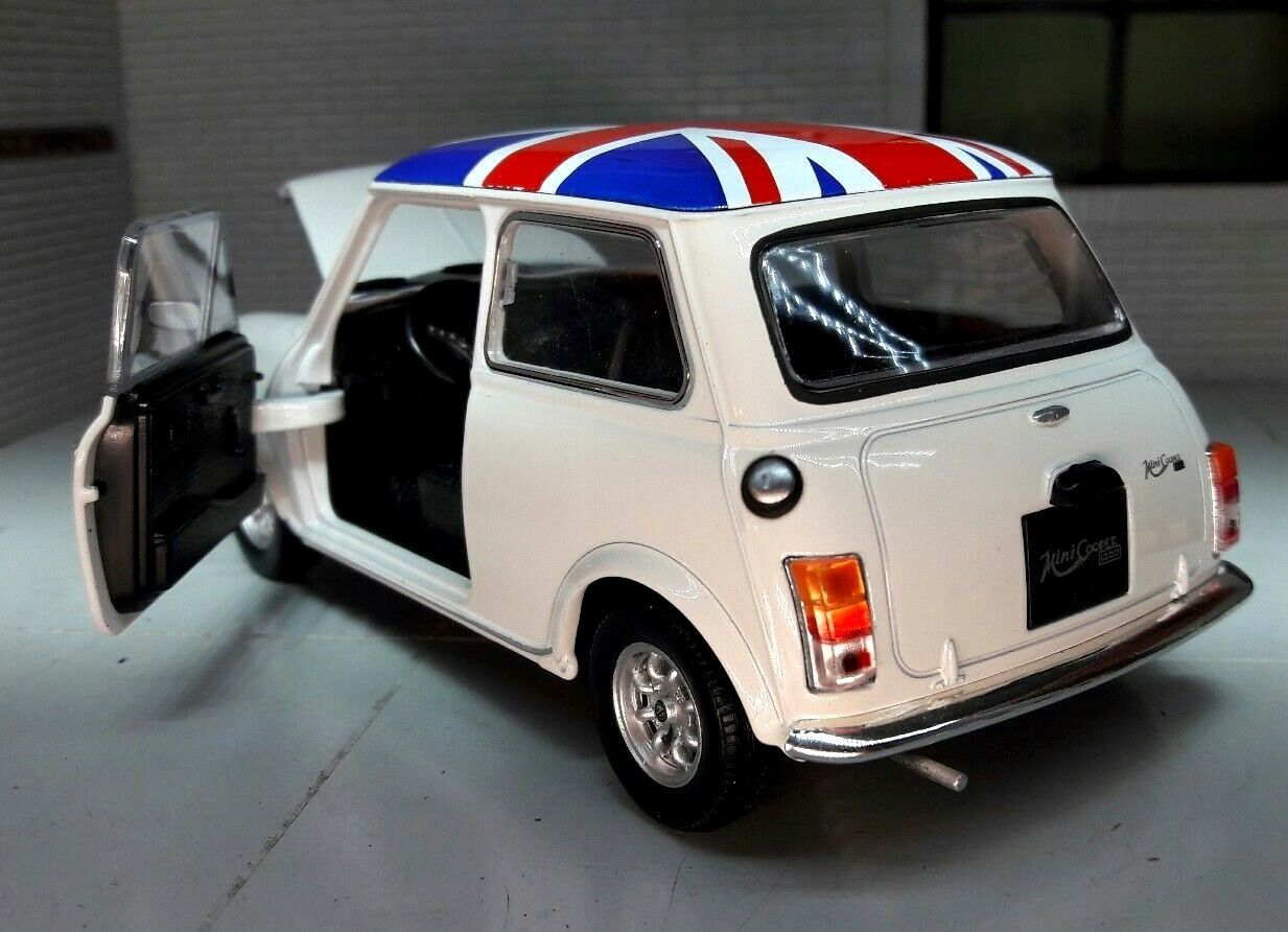 Austin Rover Mini Cooper 22496 Welly 1:24 – Emberton Imperial