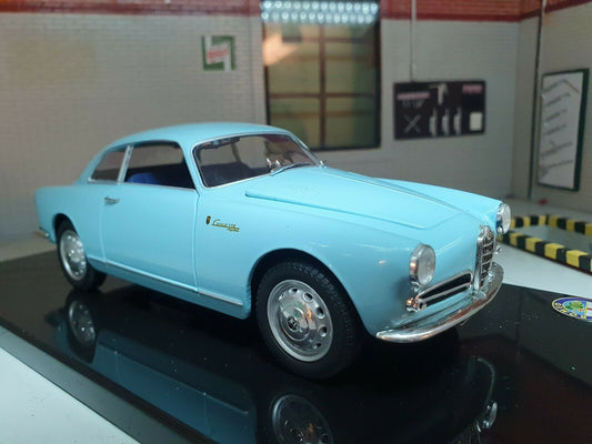 Alfa Romeo 1954 Giuletta Sprint Leo 1:24