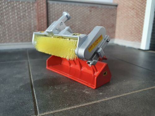 1:32 Link a Sweep Box Sweeper Brush NC MOVING PARTS Britains Diecast Tractor Toy