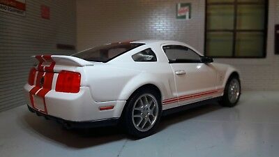 Ford Mustang 2007 GT Coupe Shelby Cobra GT500 24208 Road Signature 1:24