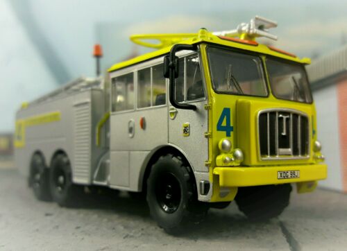 1:76 Thornycroft Nubian Model Fire Engine Airport Airfield Crash Rescue OO HO