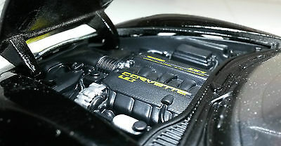 Chevrolet 2009 Corvette Z06 GT1 Gedenkausgabe 76693 Maisto 1:24