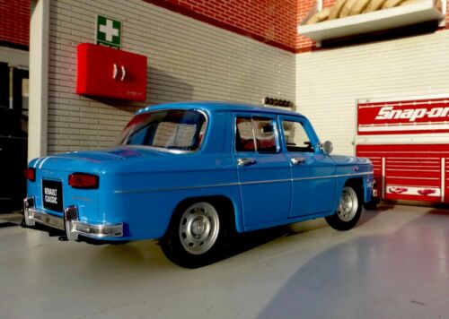 Fascicule numéro 20 n°20 seul sans pièce Renault R8 Gordini 1/8 1/8ème Fascicule numéro 20 n°20 seul sans pièce Renault R8 Gordini 1/8 1/8ème