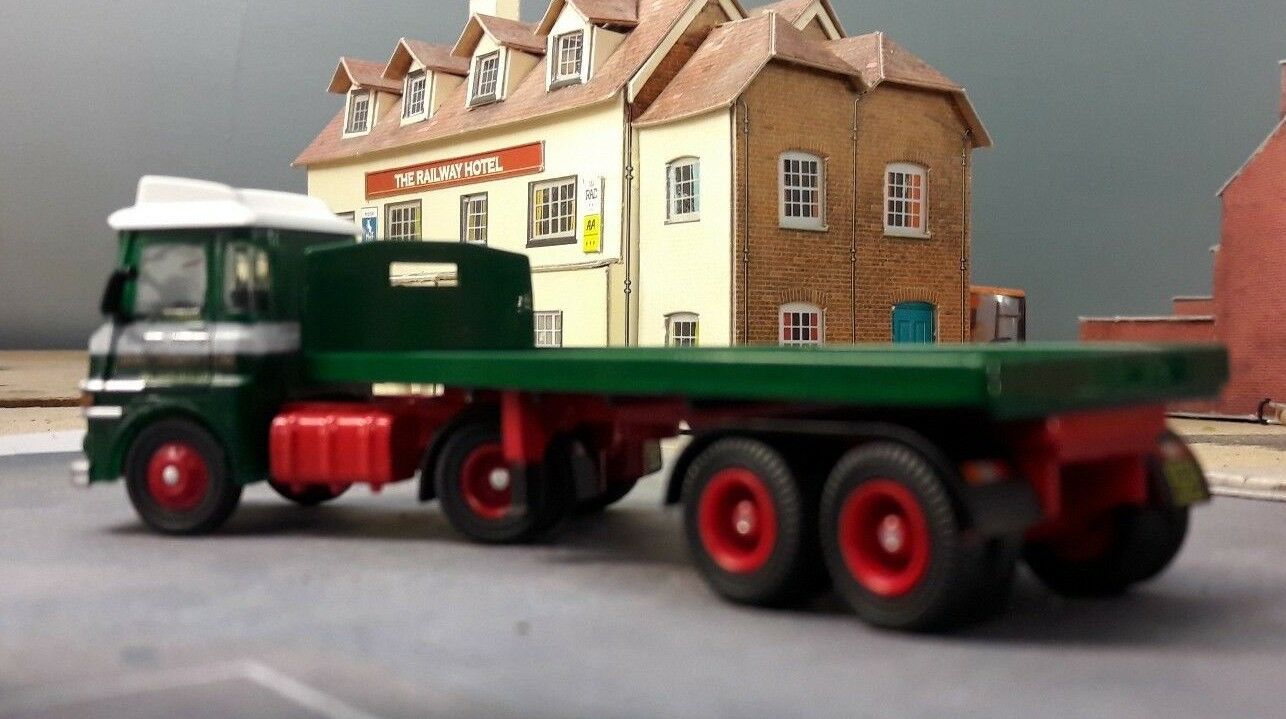 1962 Stobart ERF LV Artic Tracteur Camion &amp; Remorque Bachmann Hornby 1:76 OO/00