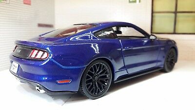 Ford Mustang 2015 31508 Maisto 1:24