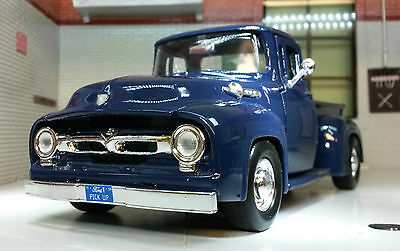 Ford 1956 F100 Pickup Motormax 73235 1:24