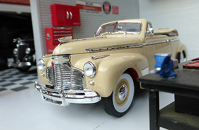 Chevrolet 1941 Special Deluxe Cabriolet 22411 Welly 1:24