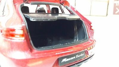Porsche 2014 Macan 3.0 V6 24047 Welly 1:24