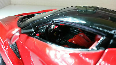 La Ferrari 26001 Bburago 1:24