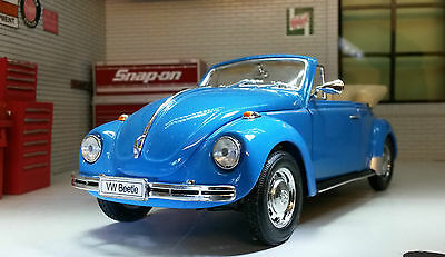 Volkswagen Beetle Convertible Cabriolet 1302 1:24 Scale Welly Diecast Detailed Model Car