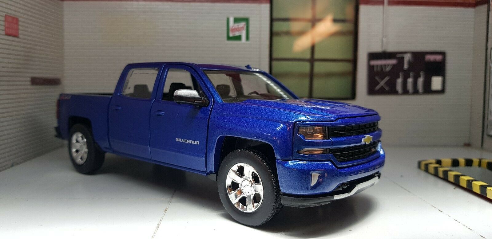 Maisto silverado 2024