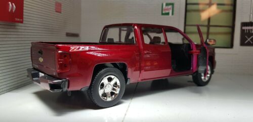 Chevrolet 2017 Silverado LT-Z71 1500 Maisto 1:27/24