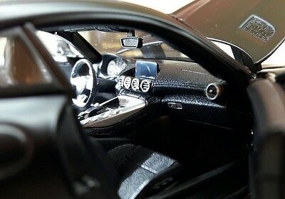 Mercedes SLS AMG GT 31134 Maisto 1:24