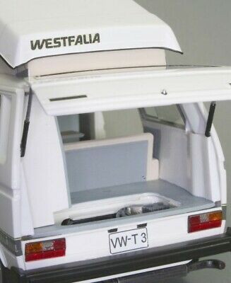Volkswagen VW T25 / T3 Transporter Westfalia Joker Camper Poptop Revell Model KIT 1:25