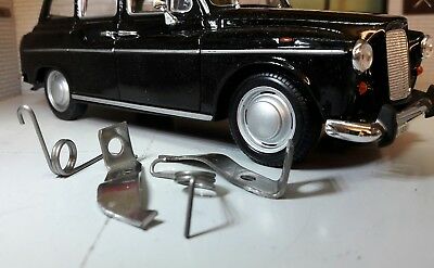 Austin FX4 London Black Taxi Cab Early Smiths Heater Door Catches & Springs