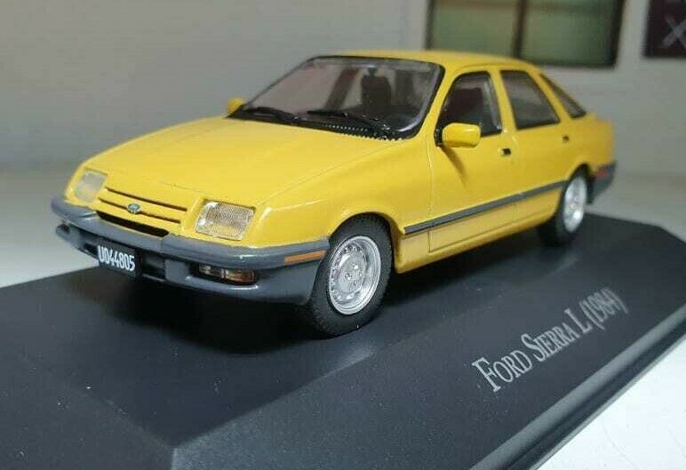 Ford Sierra Ghia 1.6 2.0 Mk1 Yellow 1984 Hatchback Demag 1:43