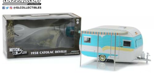 Catolac Deville Caravan 1958 Blue With Awning Greenlight 1:24
