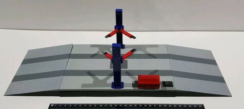 1:24 Garage Diorama 2 Post Hoist Lift Ramp Working Toy G LGB Scale Mod ...
