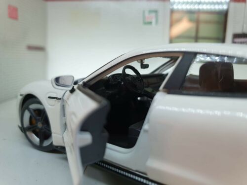 Miniatura Porsche Taycan Turbo S 1/24 Metal Coleção Burago | Shopee Brasil Miniatura Porsche Taycan Turbo S 1/24 Metal Coleção Burago | Shopee Brasil