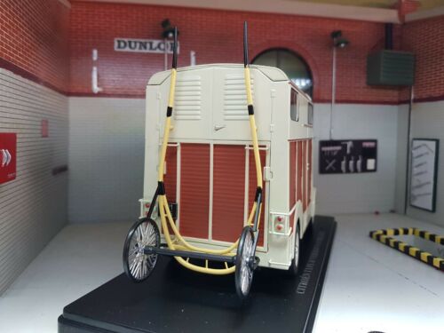 Citroen Type H Horse Box Van 1958 1:24