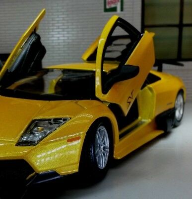 Lamborghini 2009 Murcielago LP 670-4 SV 21050 Bburago 1:24 