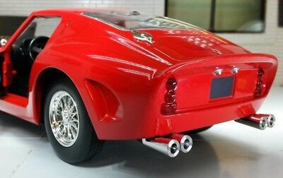 Ferrari 250 GTO 1962 Bburago 26018 Rennspiel 1:24