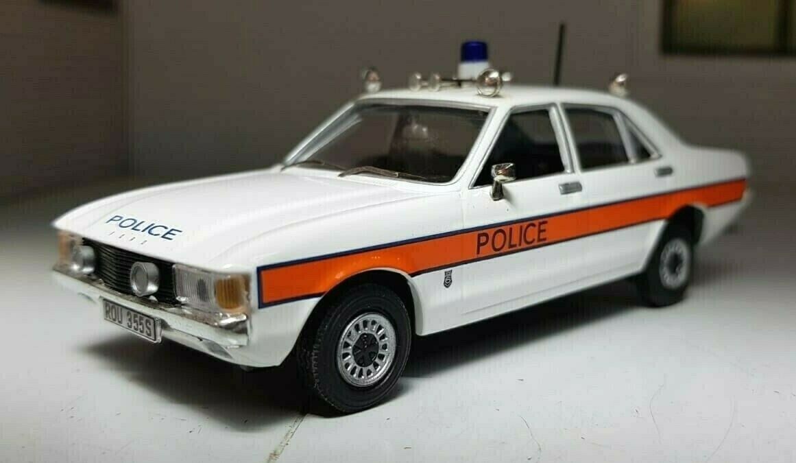 Ford Granada Mk1 British Police Avon Somerset Atlas 1:43