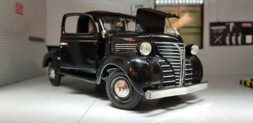Plymouth 1941 Camionnette 73278 Motormax 1:24