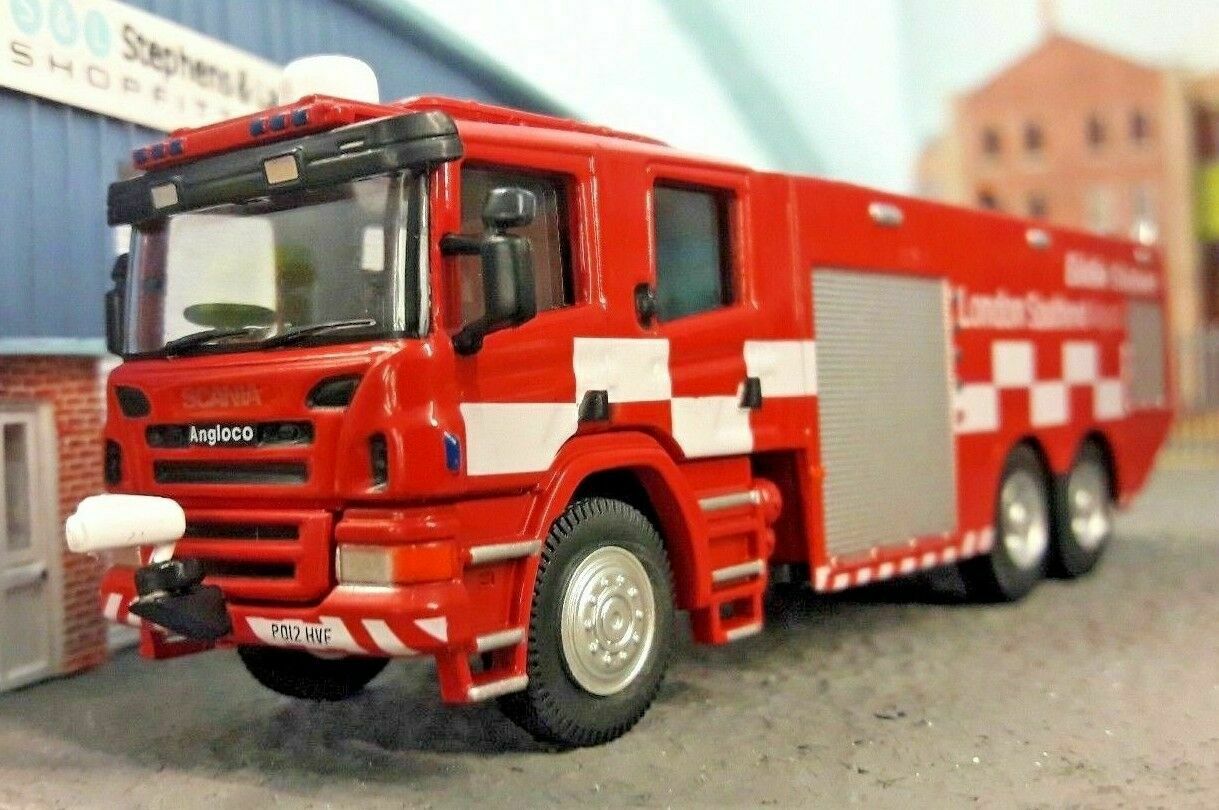 1:76 Scania DC13 Angloco Airport Stobart Crash Rescue Feuerwehrauto-Modell
