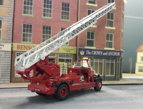 Leyland Metz Turntable Ladder London LFB Fire Engine Oxford Diecast 1:76