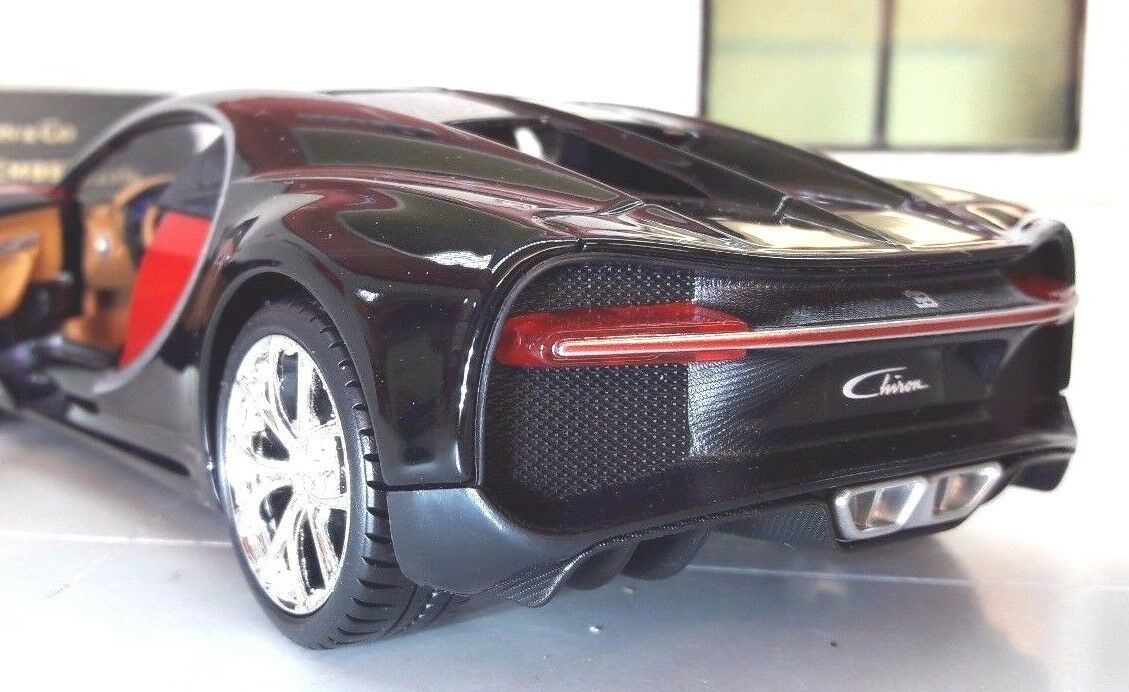 Bugatti Chiron Metallic Grey W16 Supercar 31514 Maisto 1:24