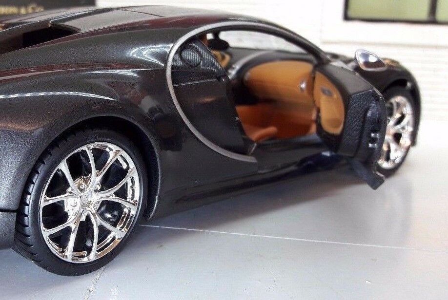 Bugatti Chiron Gris métallisé W16 Supercar 31514 Maisto 1:24