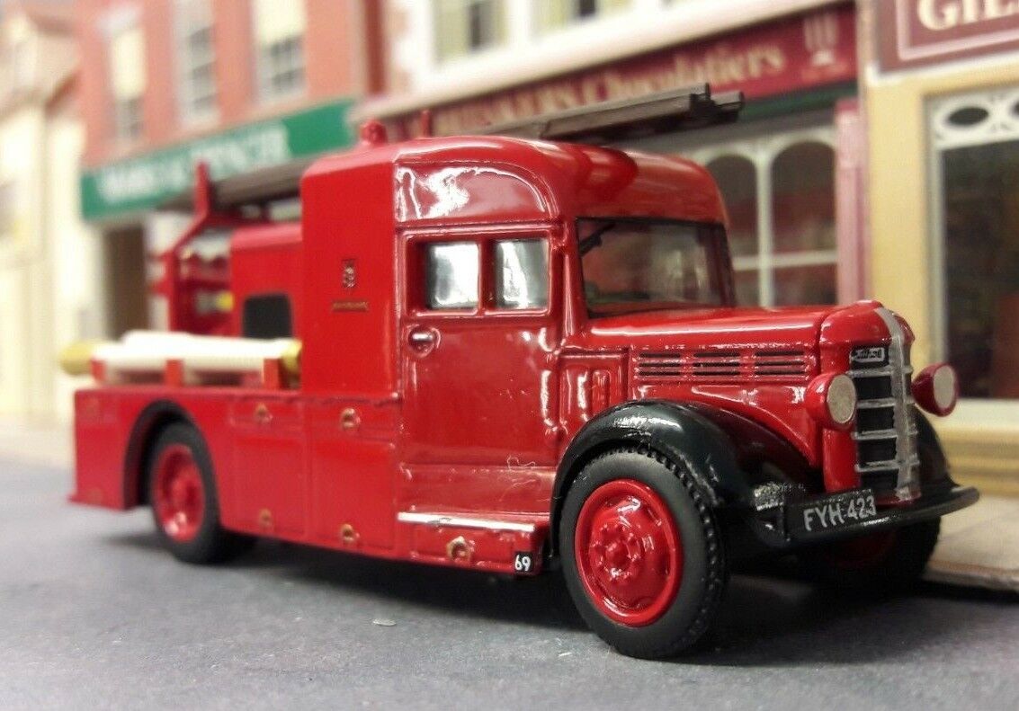 Bedford WLG Middlesex Brigade Heavy Fire Engine Oxford Atlas 1:76