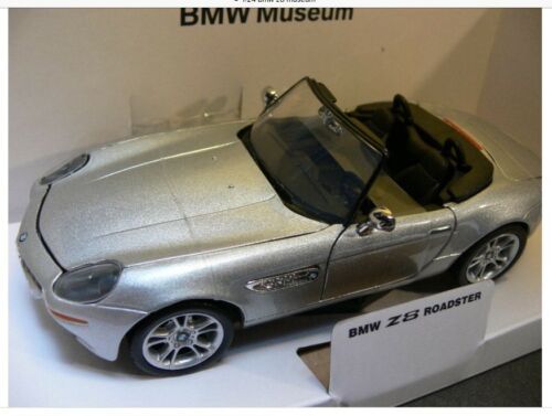 BMW 1999 Z8 Z07 Silver BMW MUSEUM Cabrio 73257 Motormax 1:24