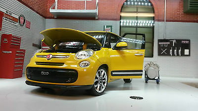 Fiat 2013 Multipla 500L 24038 Welly 1:24