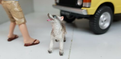 G LGB Maßstab 1:24 Junger Mann und Hund Figuren Land Rover Workshop Diorama-Modell