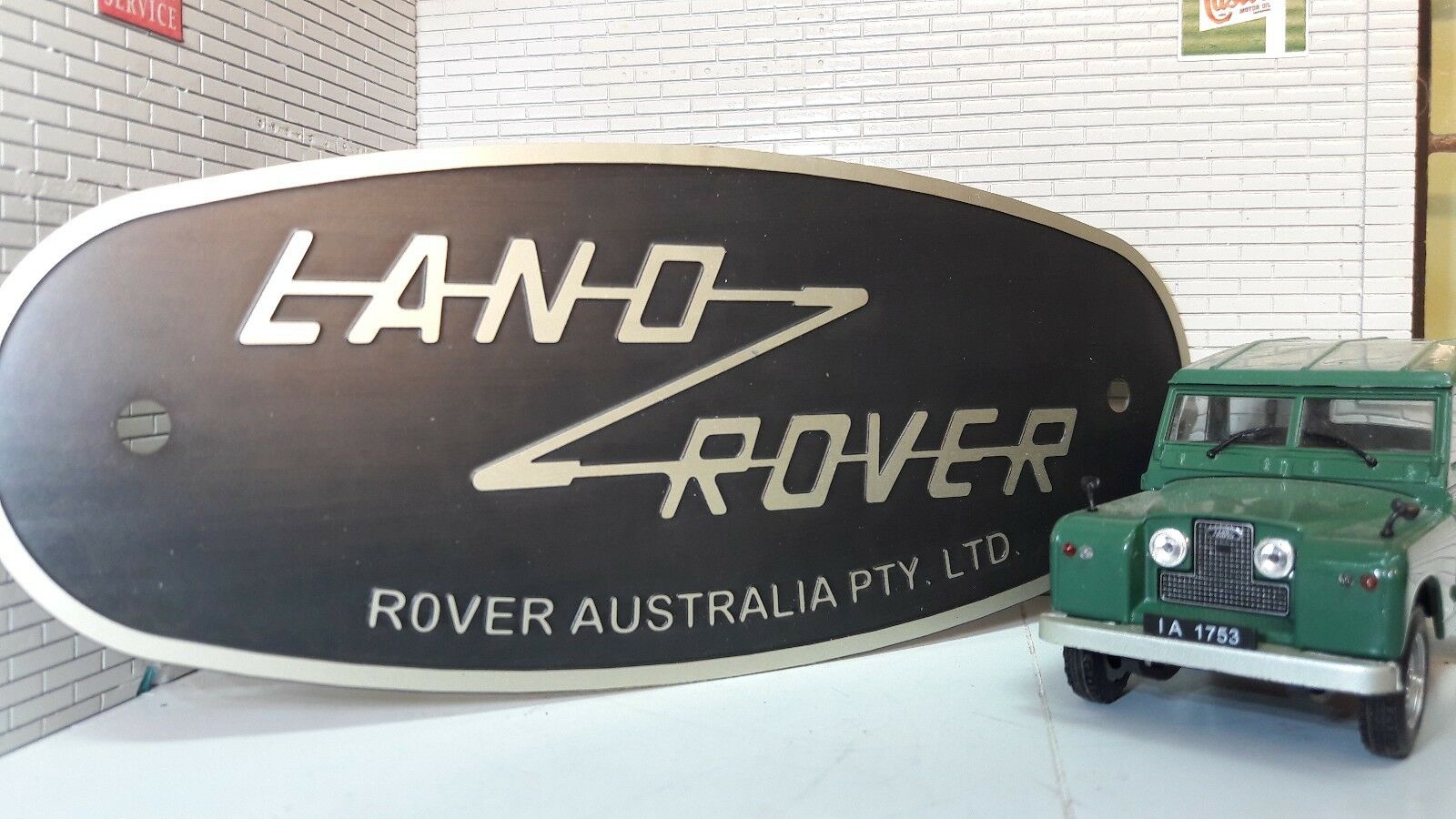 Label The Rover Land Rover CKD Australia NSW PTY Tub Badge Decal Label Etched Nickel ...