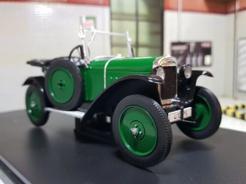 Opel 4/12 PS 1924 2 places Vintage Whitebox 1:24
