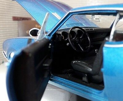 1:24 Oldsmobile 442 or 4-4-2 1968 détaillé Welly NEX moulé sous pression modèle de voiture