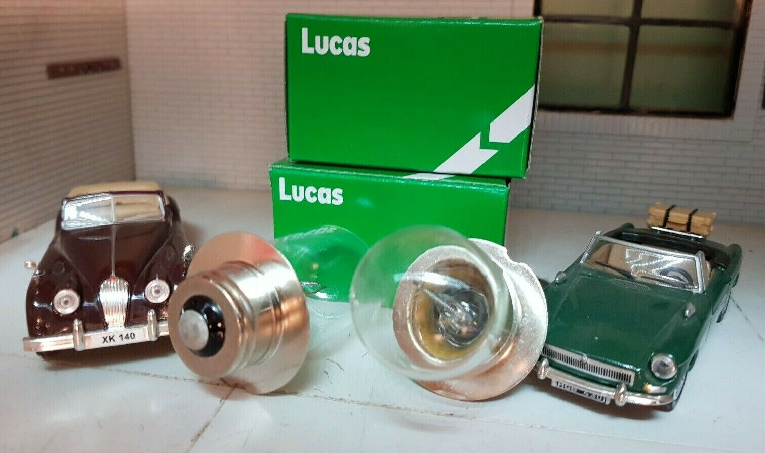 Llb433 Spot & Fog Lamp Bulbs GLB323 12V 48W Lucas OEM GLB185 LLB323 P36S SLR5 ...