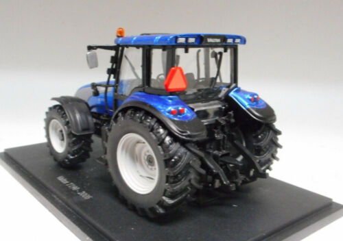 Model Tractor Valtra T190 Blue 2006 Diecast Farm Hachette 1:43