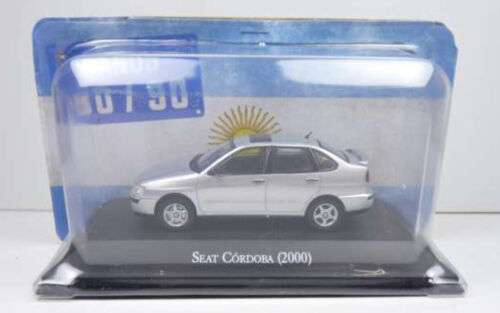 1:43 Seat Cordoba Ibeza Silver 2000 Diecast Car Scale Model Salvat IXO Altaya