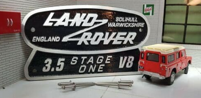 Land Rover Stage One 3.5 V8 Cast Tub Badge
