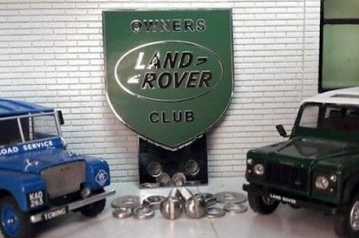 Insigne de calandre du panneau avant du Land Rover Owners Club