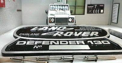 Land Rover Defender Heritage Ltd Edition Cast Aluminium Tub Badge